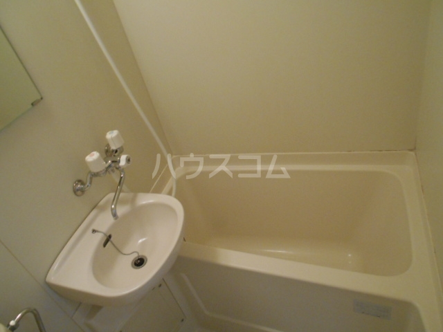 13/30 洗面