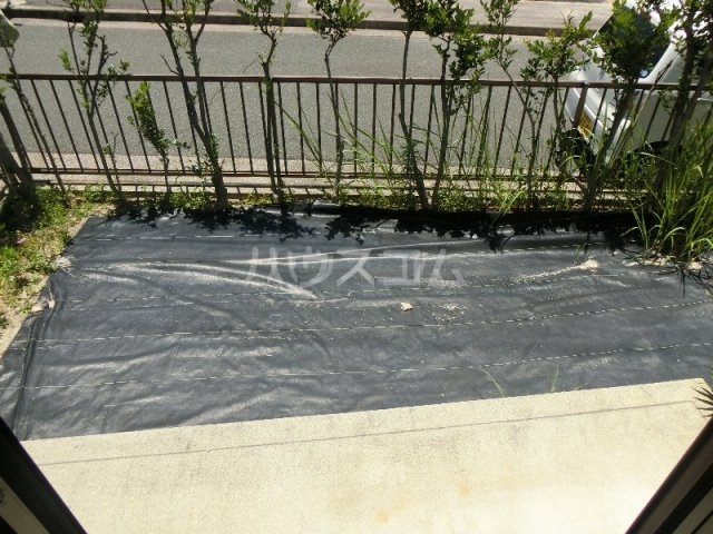 13/22 バルコニー