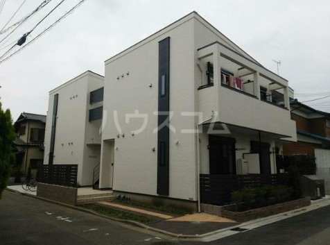 15/25 エントランス