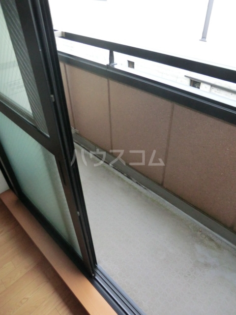 19/25 バルコニー