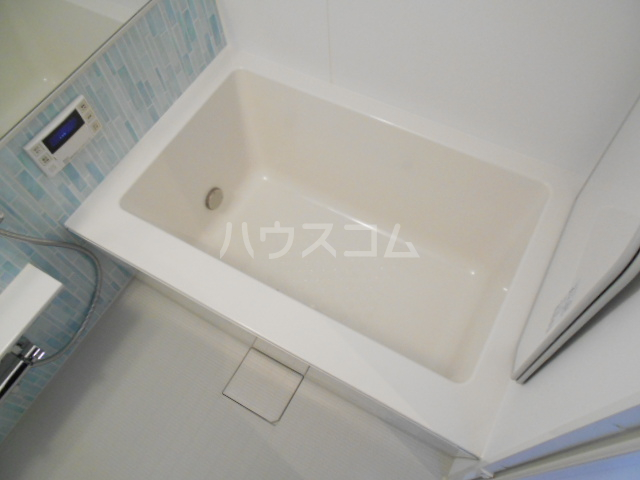 18/30 浴室