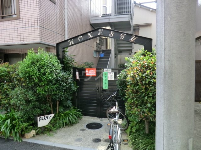 21/23 エントランス