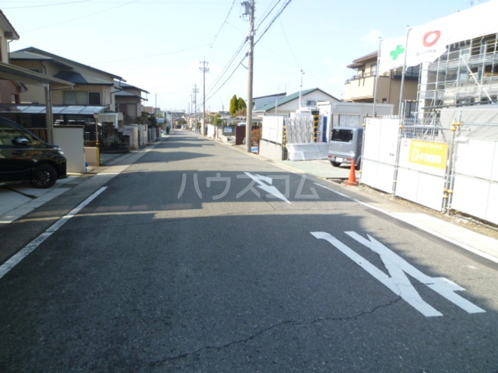 17/23 駐車場