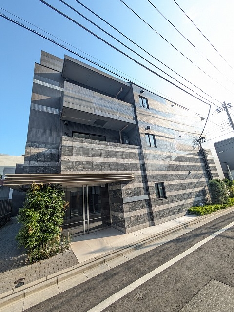 2/10 外観
