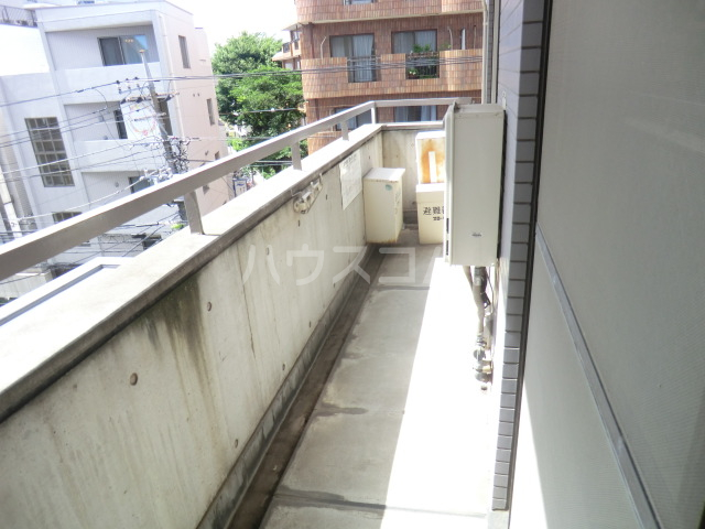 19/30 バルコニー
