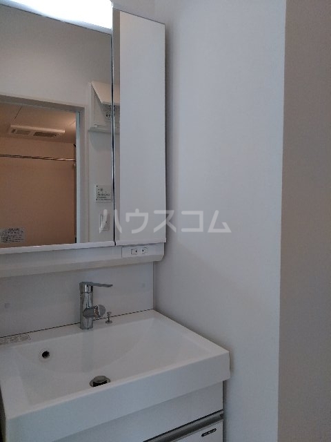 15/30 洗面