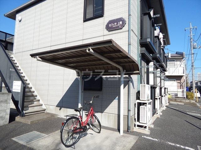 15/23 エントランス