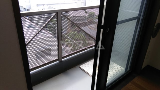 18/30 バルコニー