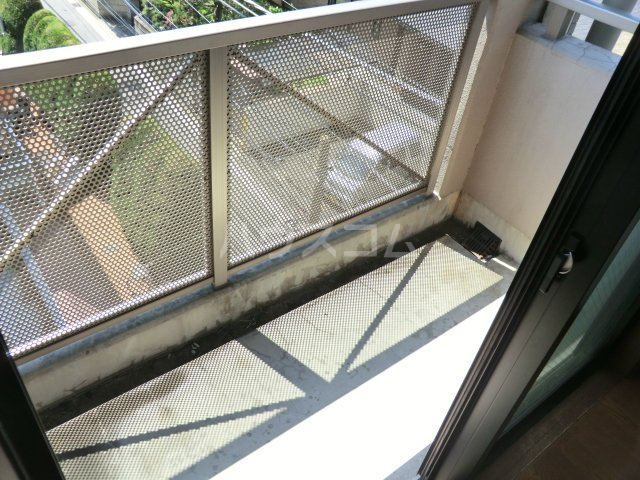 19/30 バルコニー