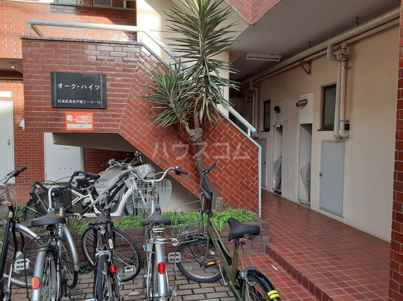 2/3 エントランス