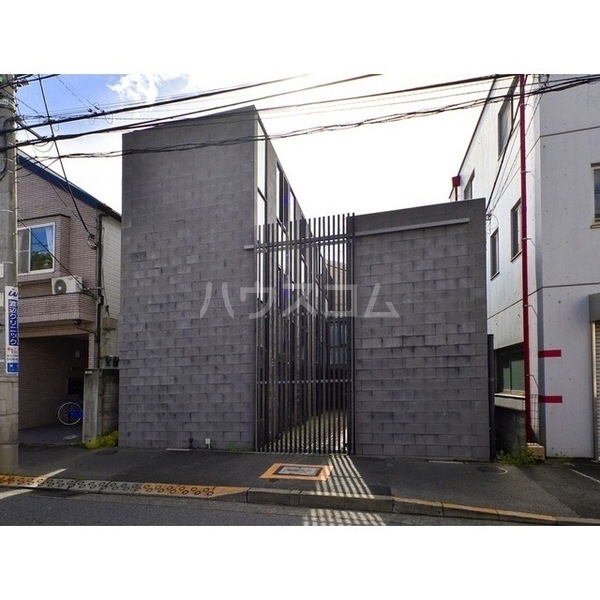 15/24 エントランス