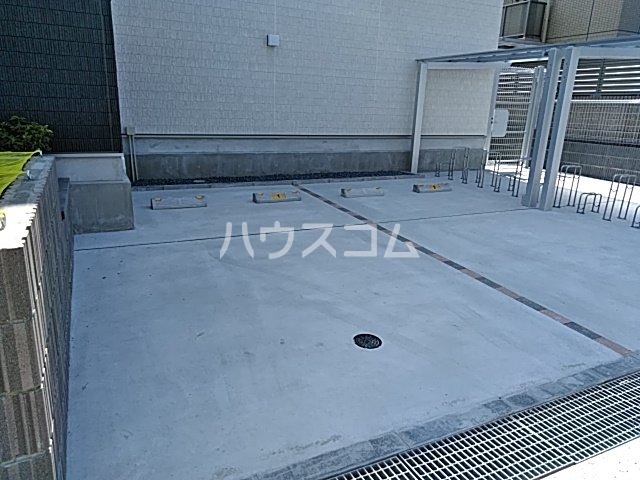 4/7 駐車場