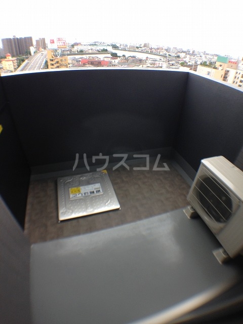 17/26 バルコニー