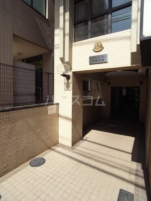 15/25 エントランス