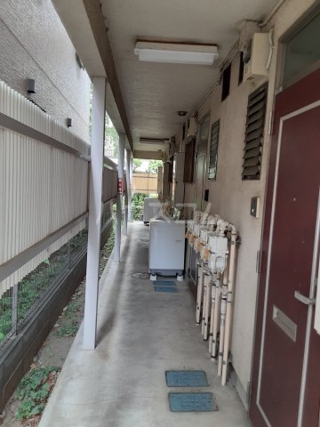 18/18 エントランス