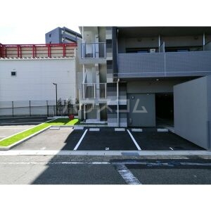 24/30 駐車場