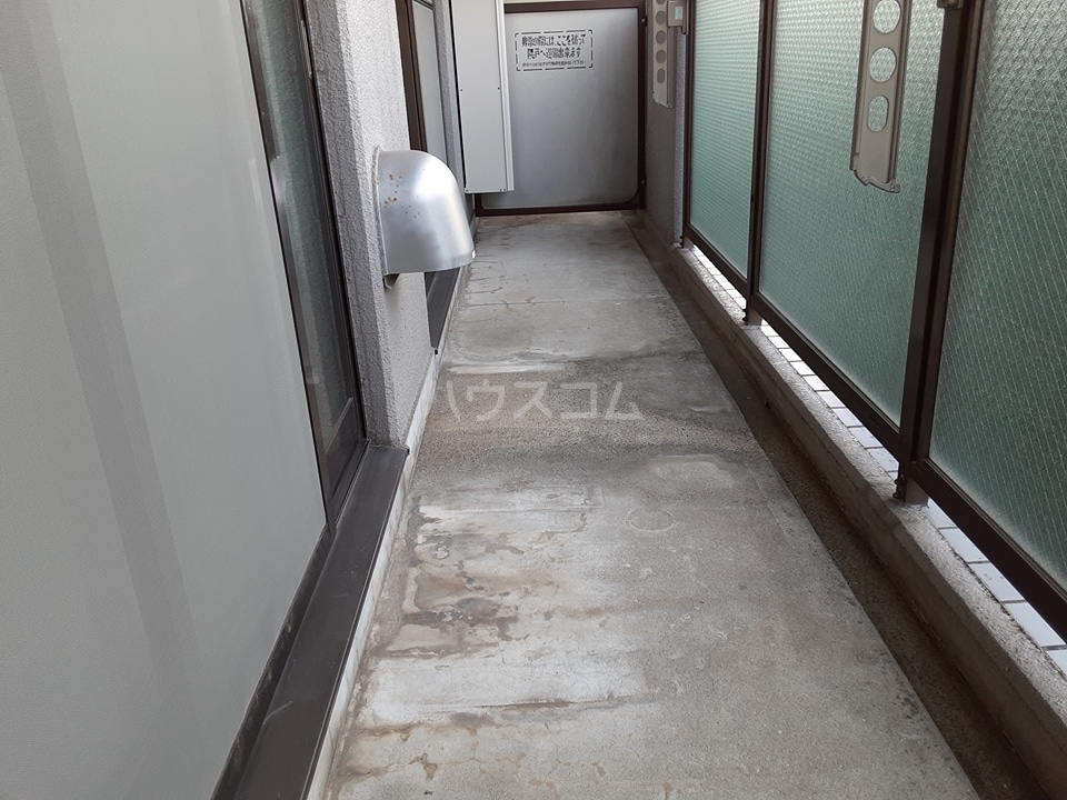 17/30 バルコニー