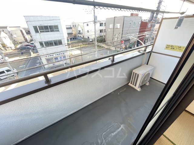 19/30 バルコニー