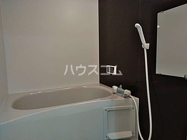 14/30 浴室
