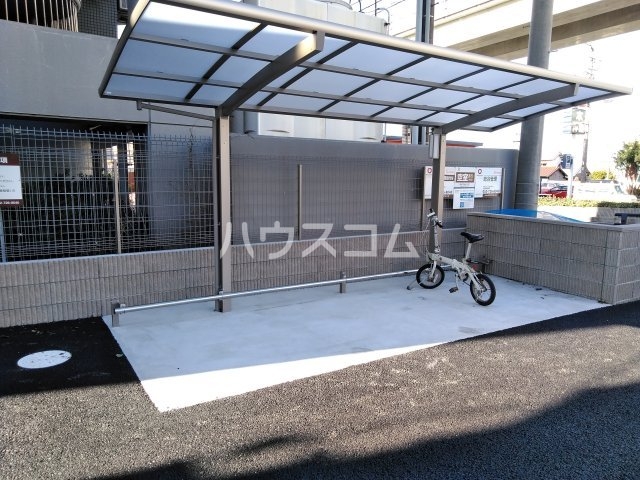 28/30 駐車場