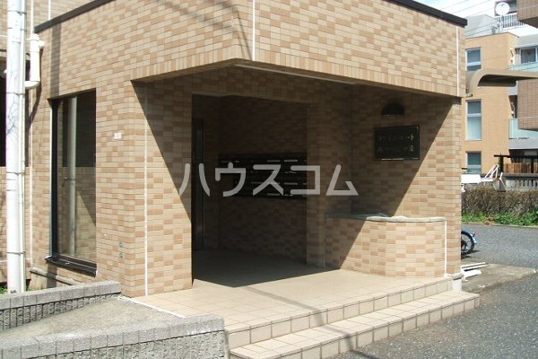 13/24 エントランス