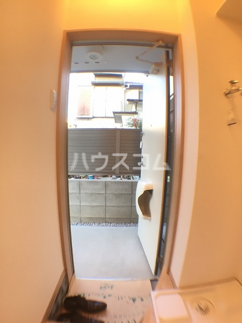 8/22 玄関