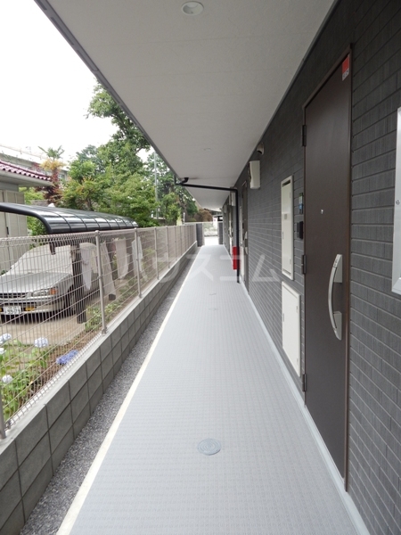 19/28 エントランス