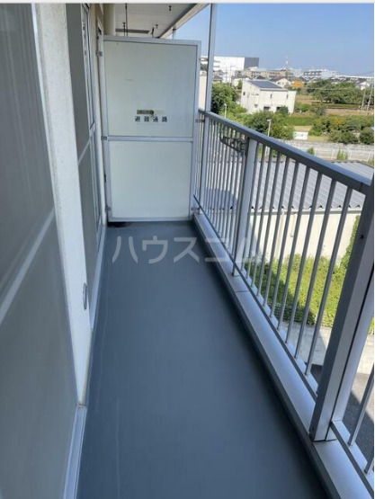 26/30 バルコニー