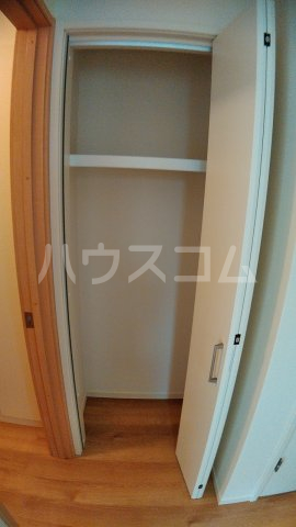 13/30 収納