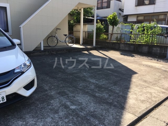 15/21 駐車場
