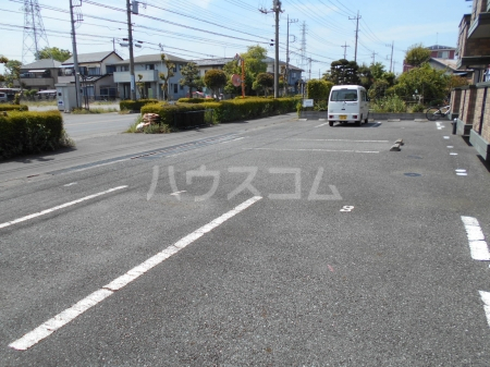 21/29 駐車場