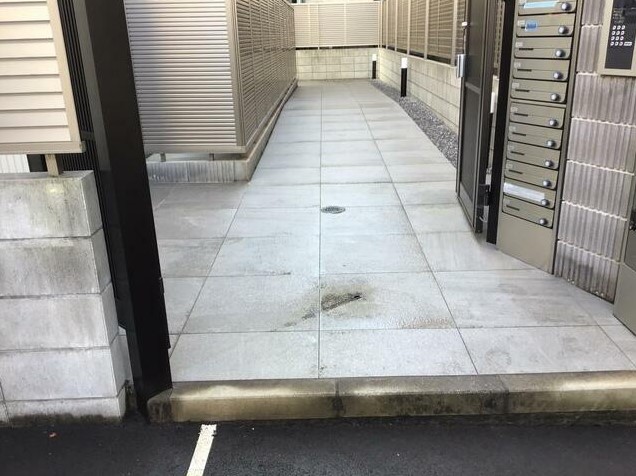 16/24 エントランス