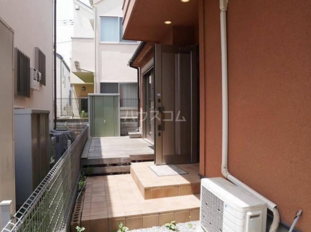 2/11 エントランス