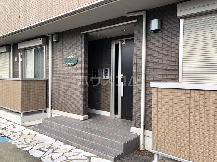 20/24 エントランス