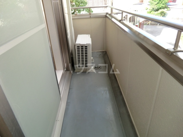 19/30 バルコニー