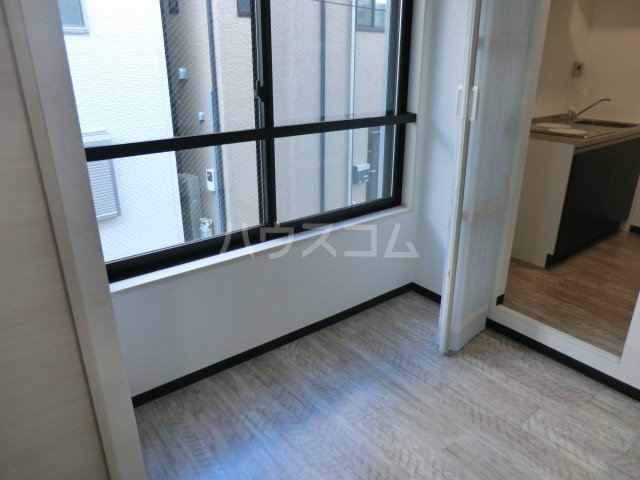 17/30 バルコニー