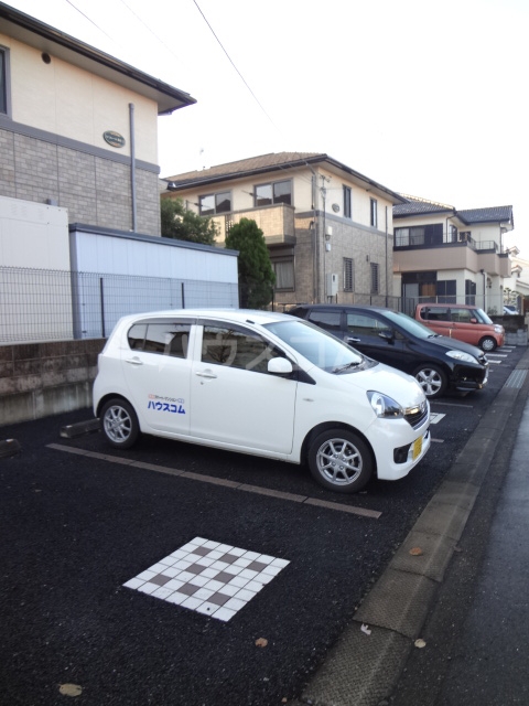 3/7 駐車場