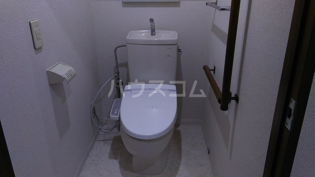 13/30 トイレ