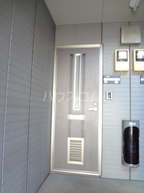 29/30 エントランス