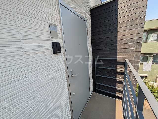 3/4 エントランス