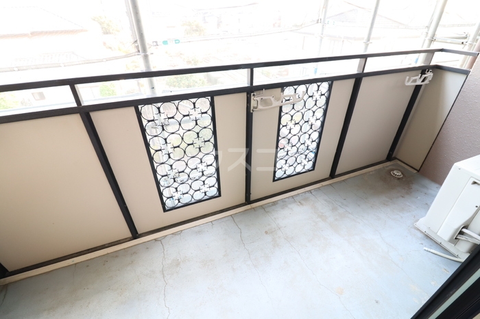 13/20 バルコニー