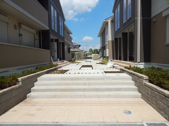 15/26 エントランス