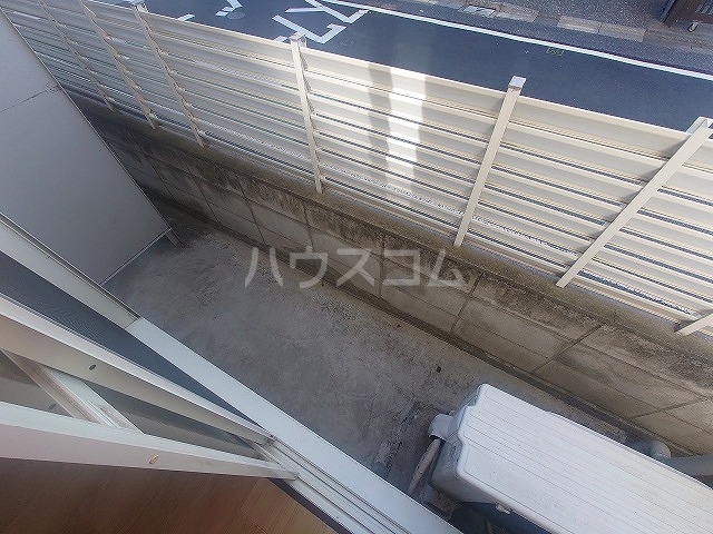 17/26 バルコニー