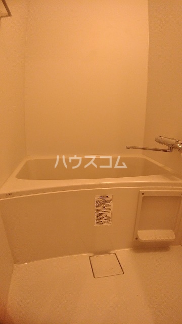 17/30 浴室