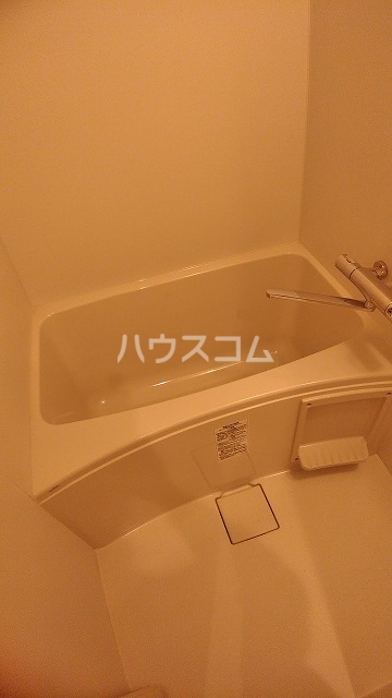 16/30 浴室