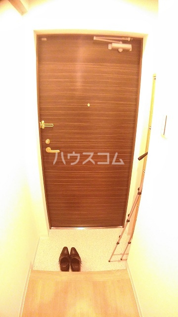 13/30 玄関