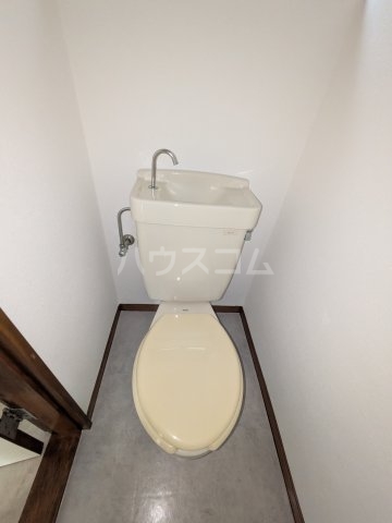 16/25 トイレ
