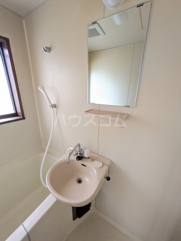 17/25 洗面