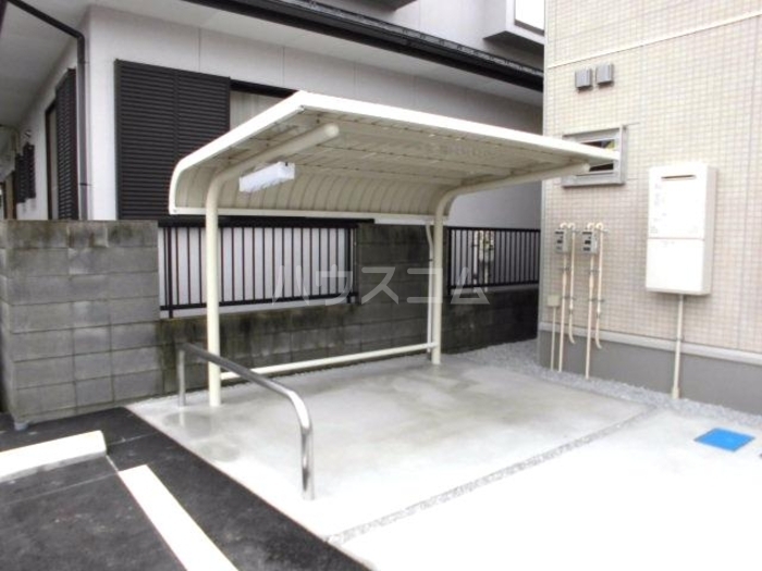 17/27 駐車場