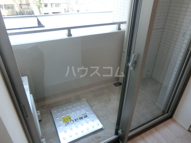 15/27 バルコニー